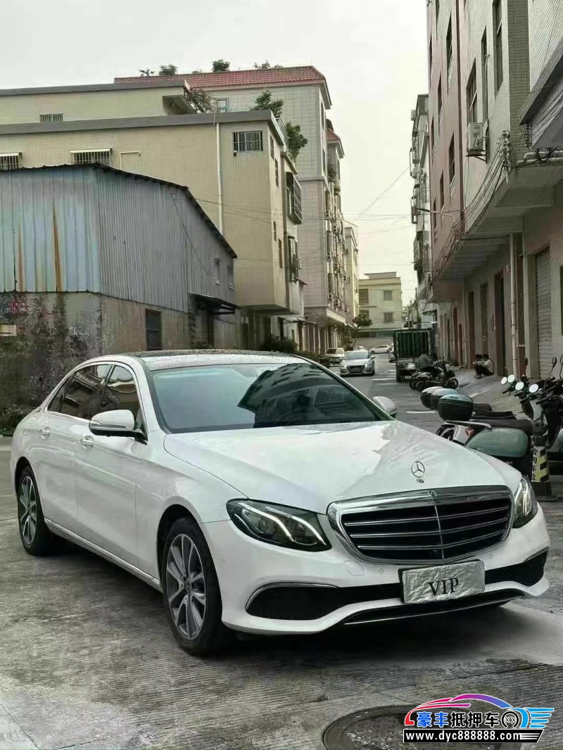 19年奔驰E轿车抵押车出售