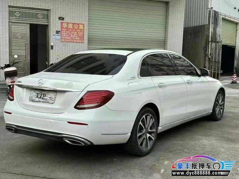 19年奔驰E轿车抵押车出售