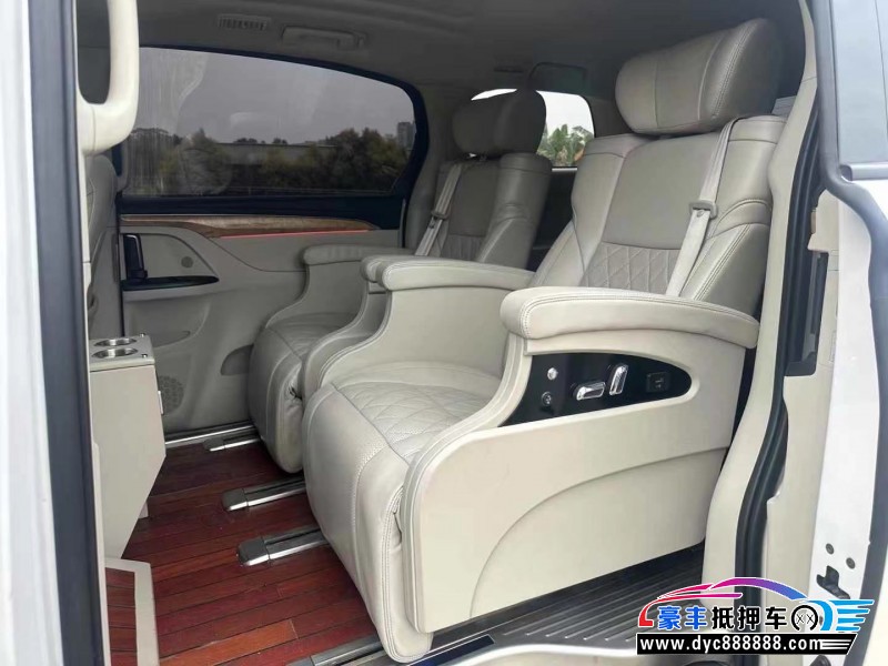 19年别克GL8轿车抵押车出售