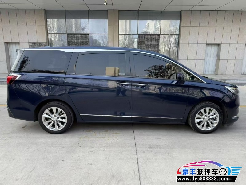 20年别克GL8轿车抵押车出售