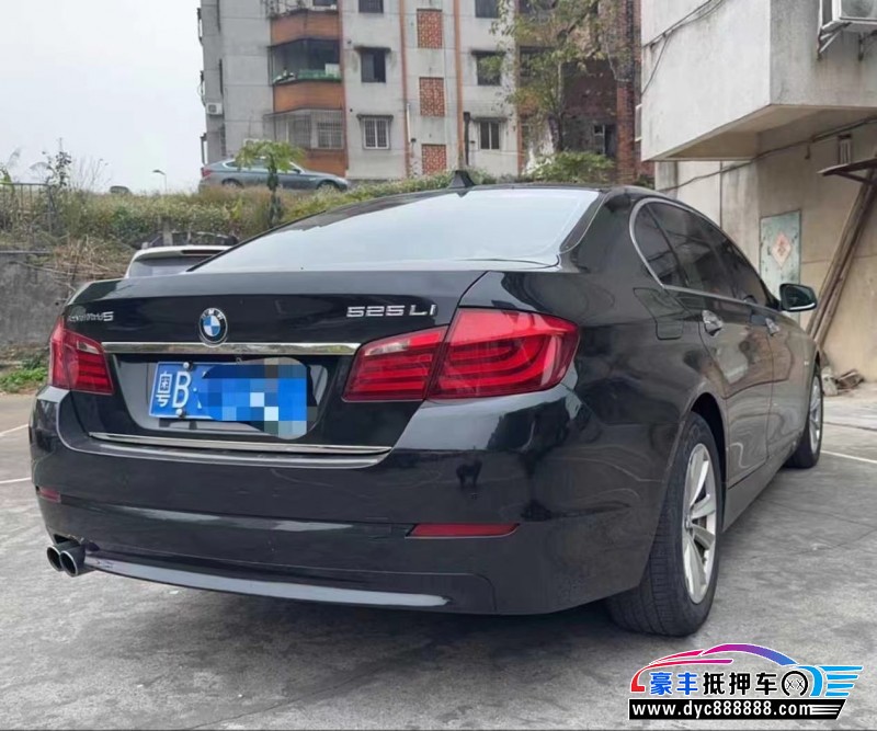 11年宝马5系轿车抵押车出售