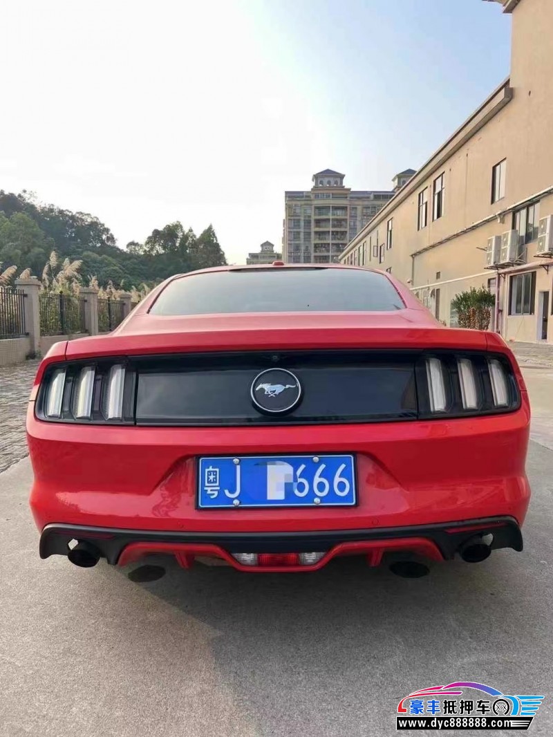 18年福特野马轿车抵押车出售