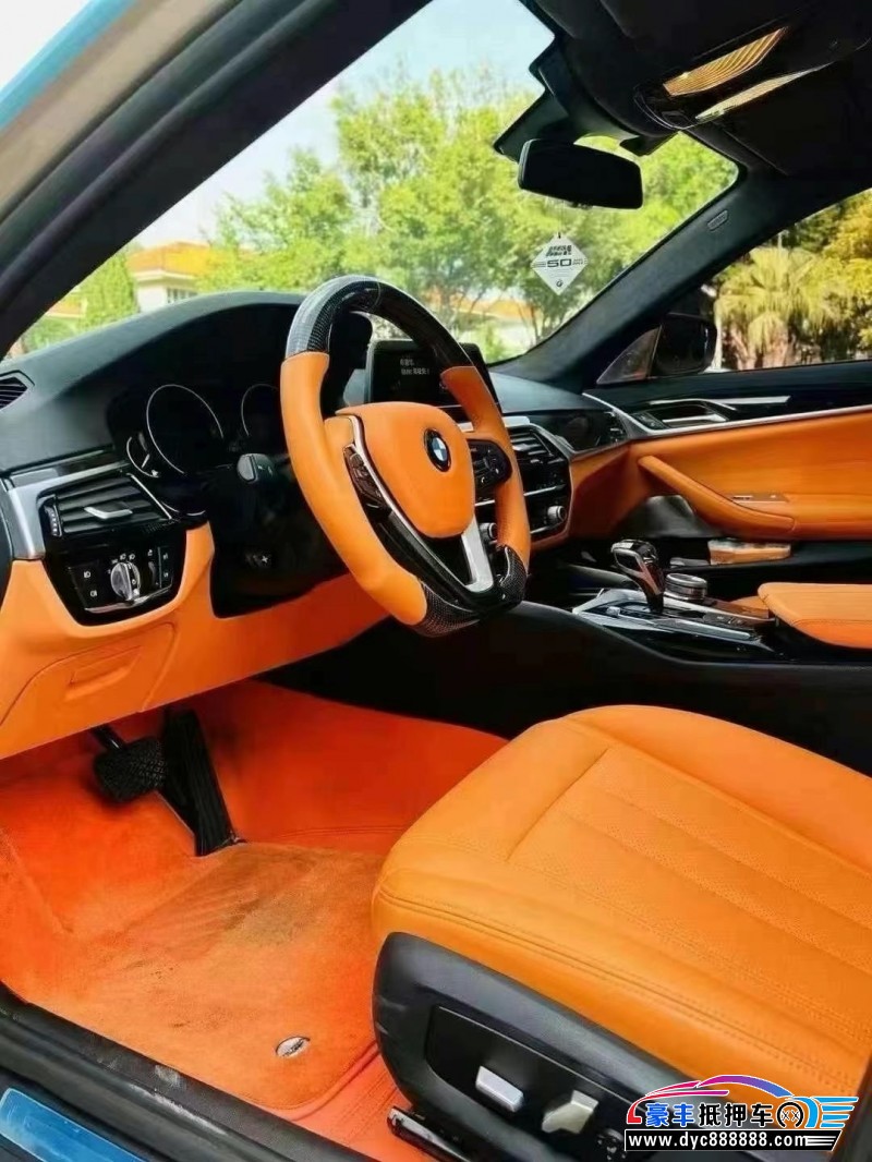 18年宝马5系轿车抵押车出售