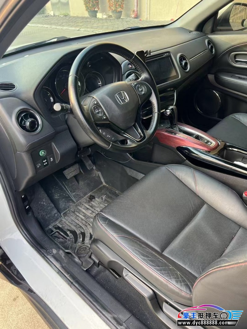 16年本田XRV轿车抵押车出售