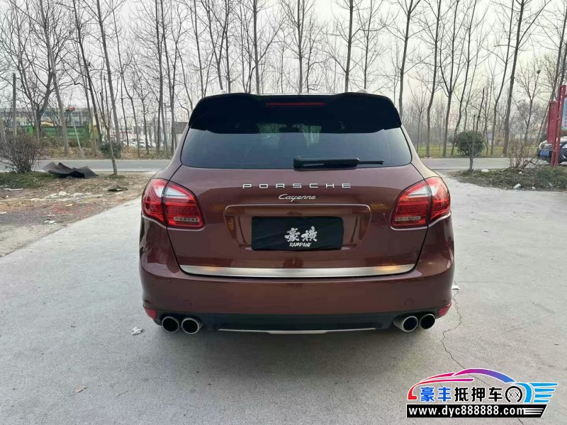 13年保时捷卡宴轿车抵押车出售