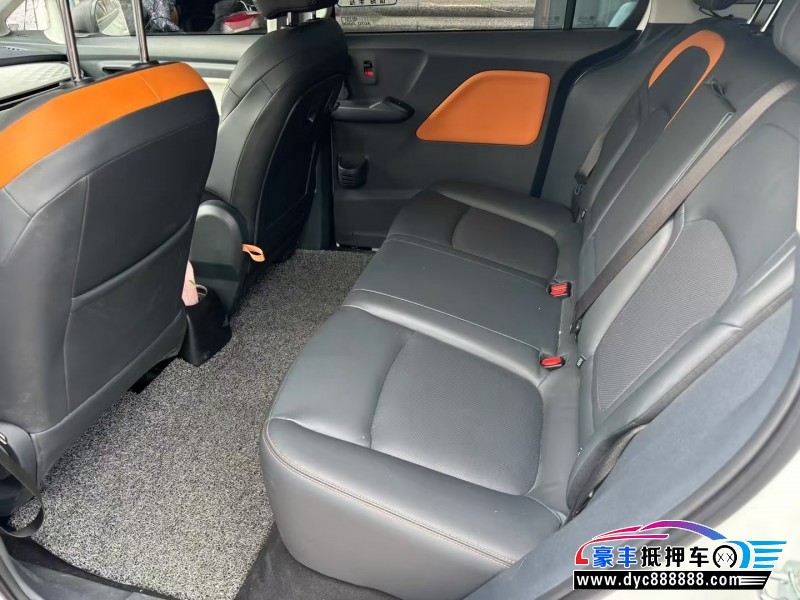 22年奔腾奔腾NAT轿车抵押车出售