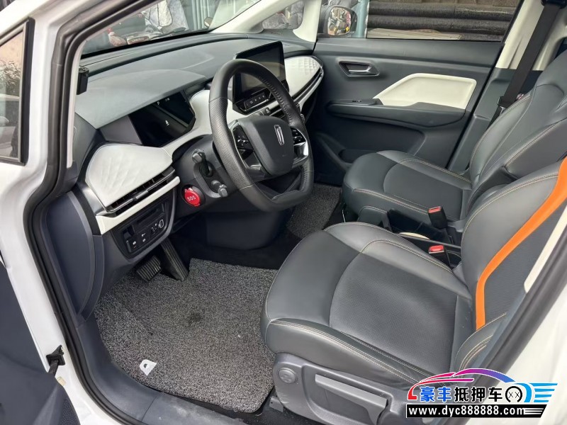 22年奔腾奔腾NAT轿车抵押车出售