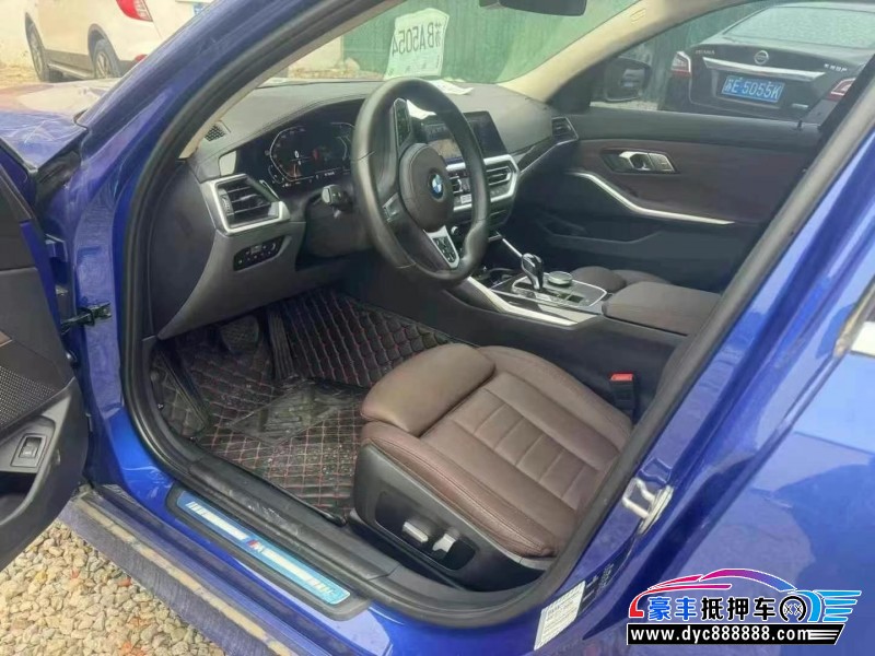 20年宝马3系轿车抵押车出售