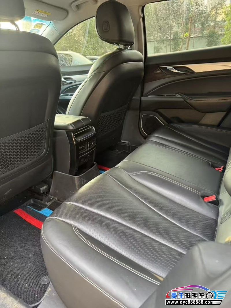 19年吉利博瑞轿车抵押车出售