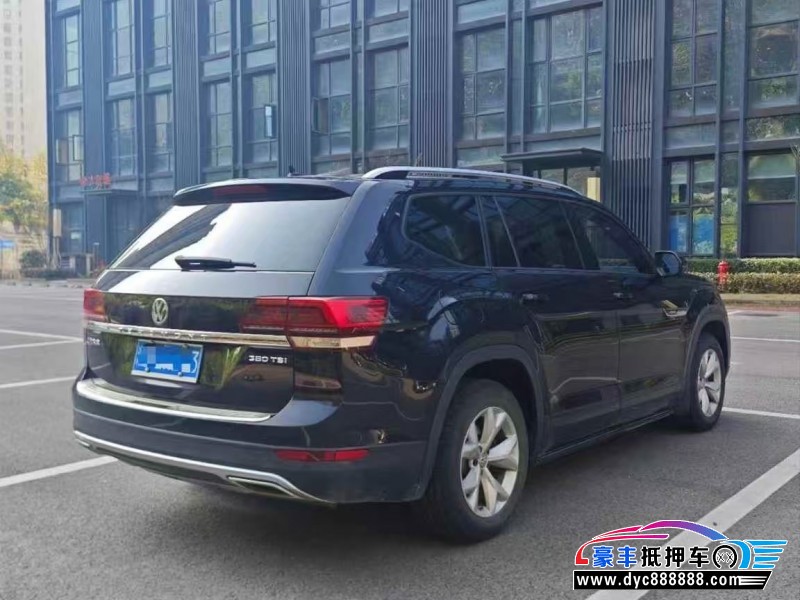 20年大众途昂轿车抵押车出售