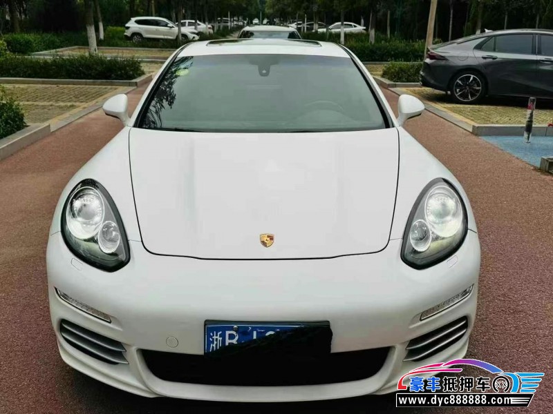 14年保时捷帕纳梅拉轿车抵押车出售
