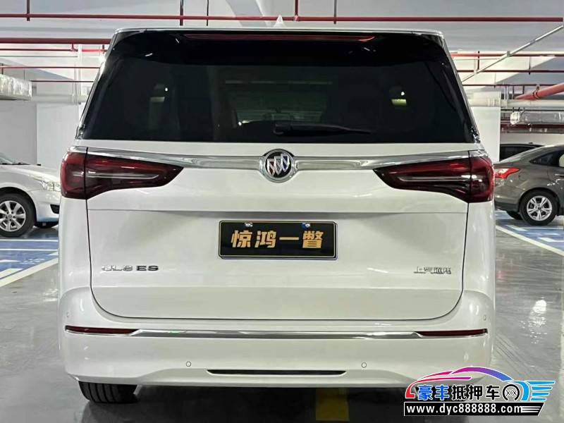 24年别克GL8轿车抵押车出售