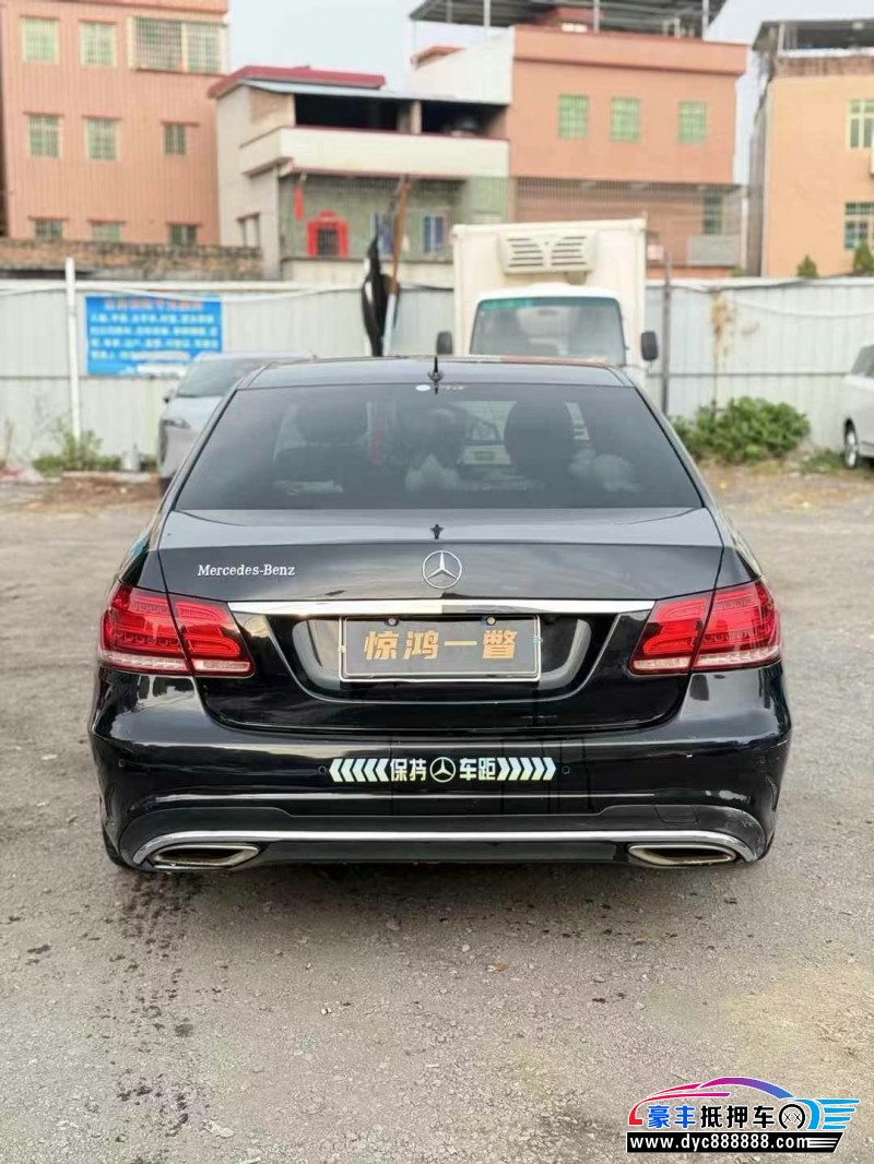 14年奔驰E轿车抵押车出售