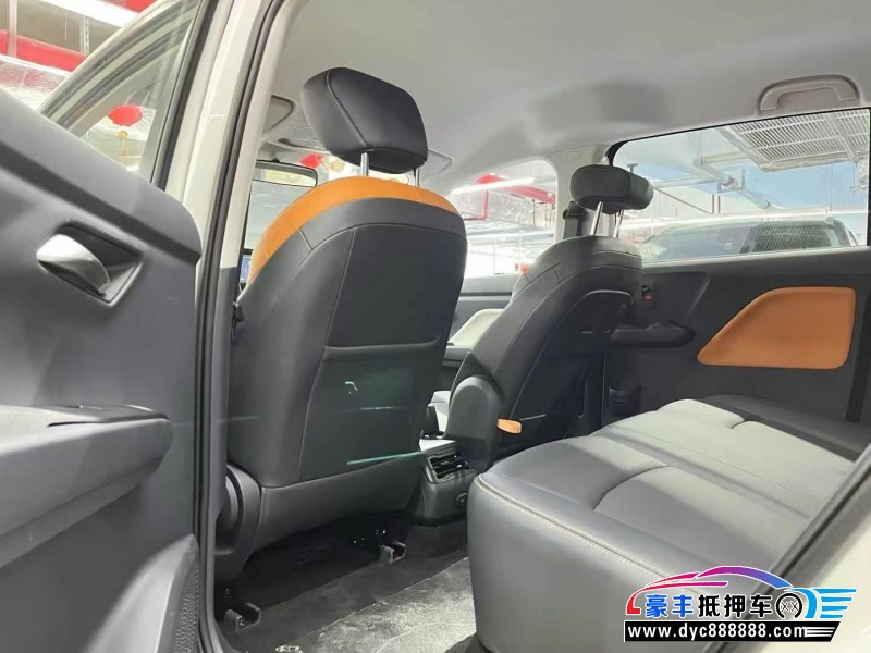 24年奔腾奔腾NAT轿车抵押车出售