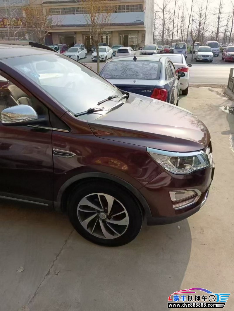 16年宝骏宝骏360轿车抵押车出售