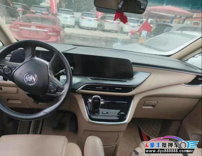 20年别克GL8轿车抵押车出售