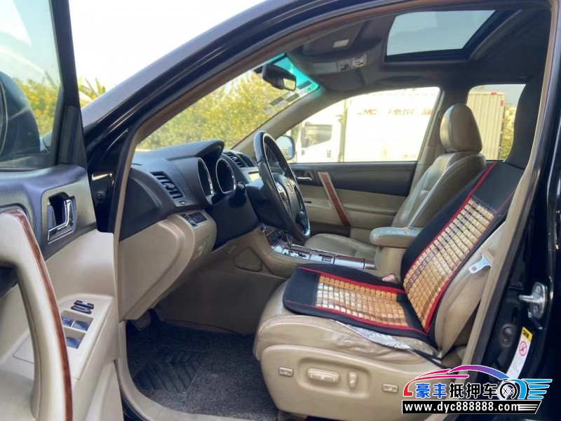 09年丰田汉兰达轿车抵押车出售