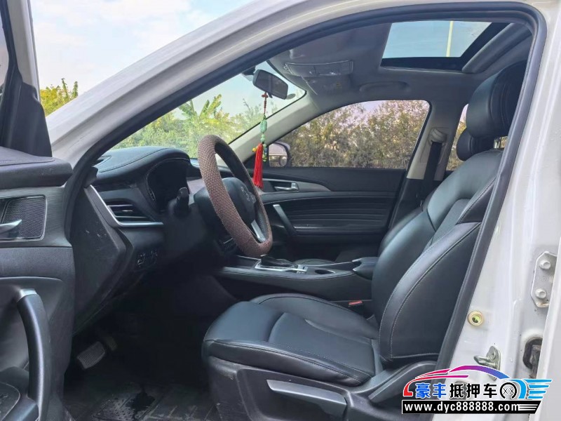 20年长安CS35轿车抵押车出售