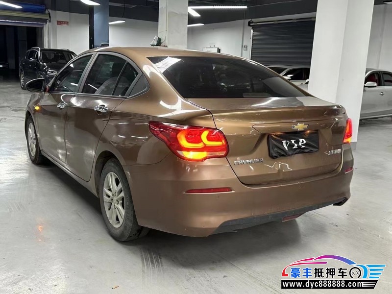 17年雪佛兰科沃兹轿车抵押车出售