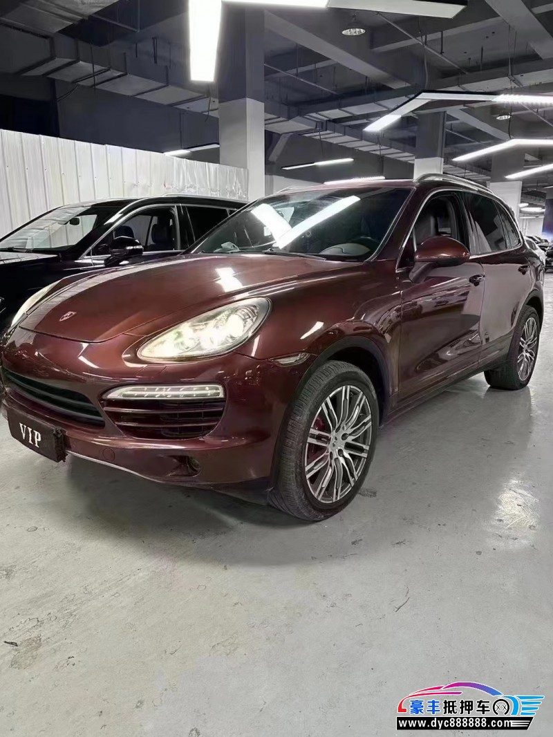 12年保时捷卡宴轿车抵押车出售