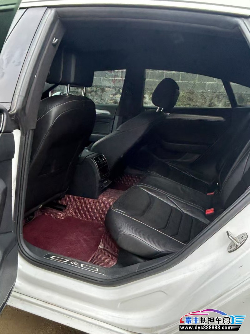 19年大众CC轿车抵押车出售