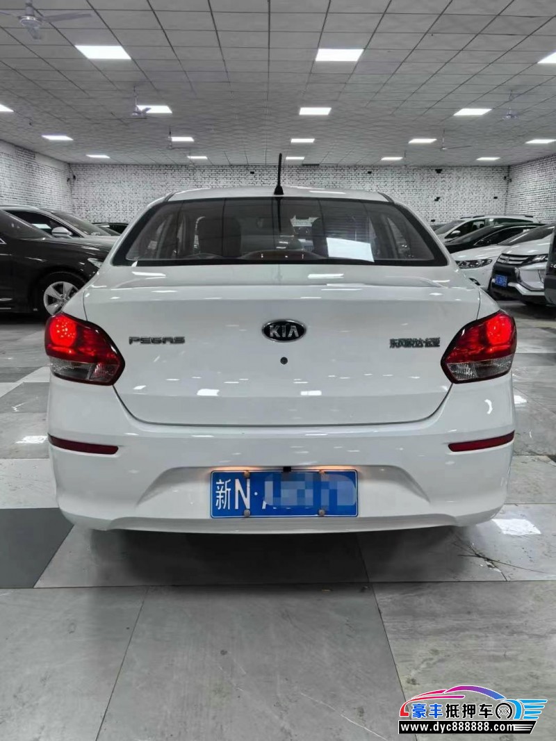 21年起亚焕驰轿车抵押车出售