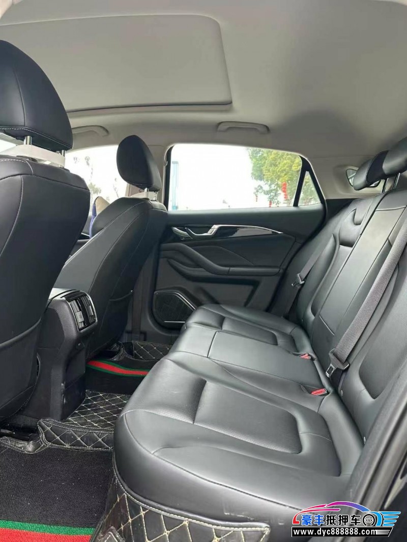 22年奔腾B70轿车抵押车出售