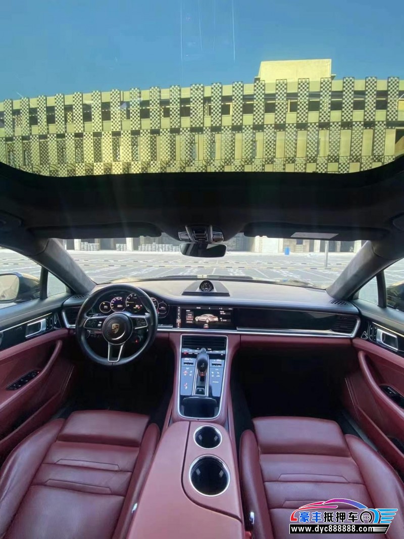 21年保时捷帕纳梅拉轿车抵押车出售