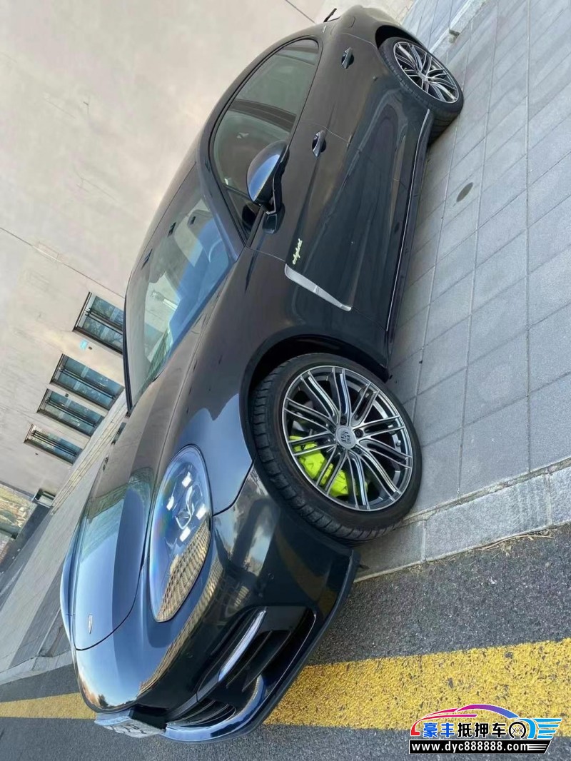 21年保时捷帕纳梅拉轿车抵押车出售