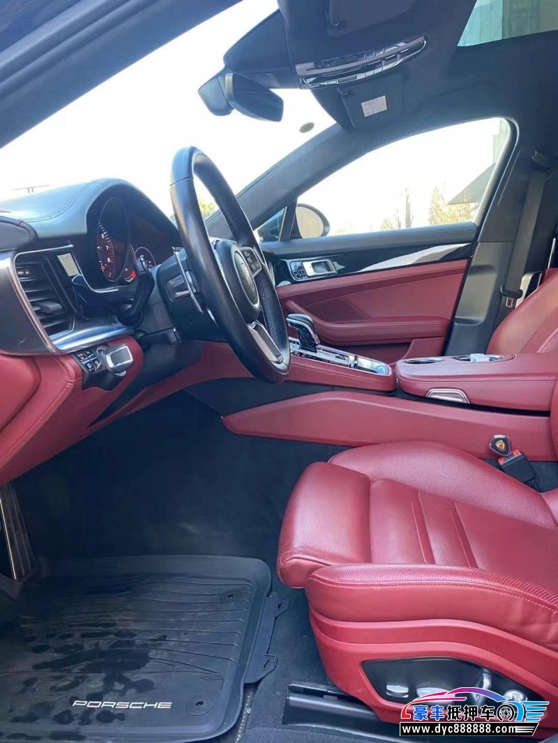 21年保时捷帕纳梅拉轿车抵押车出售