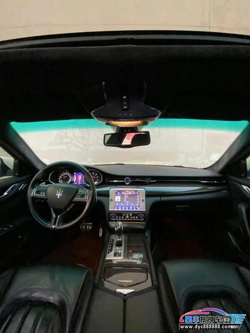 14年玛莎拉蒂总裁轿车抵押车出售