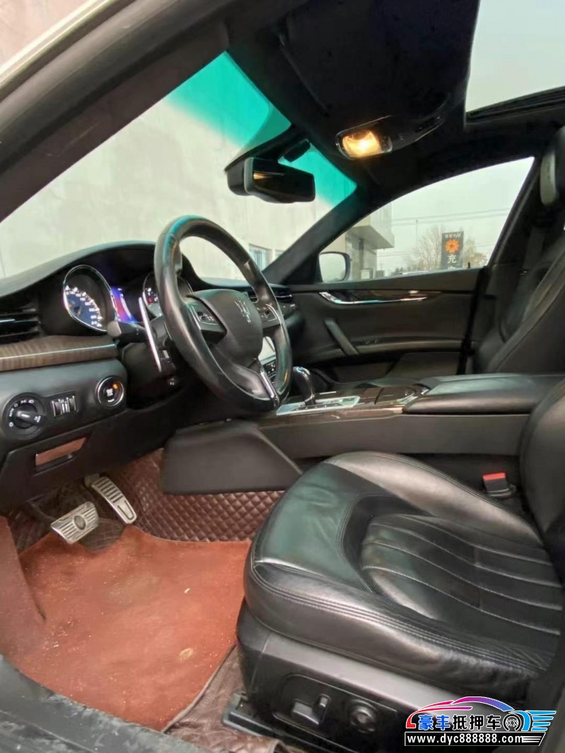 14年玛莎拉蒂总裁轿车抵押车出售