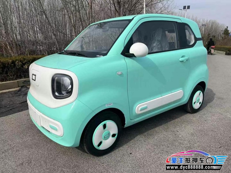 24年奔腾小马轿车抵押车出售