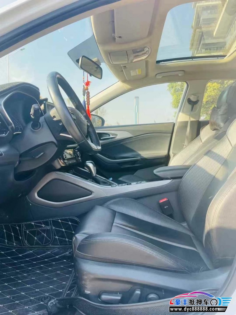 21年现代菲斯塔轿车抵押车出售