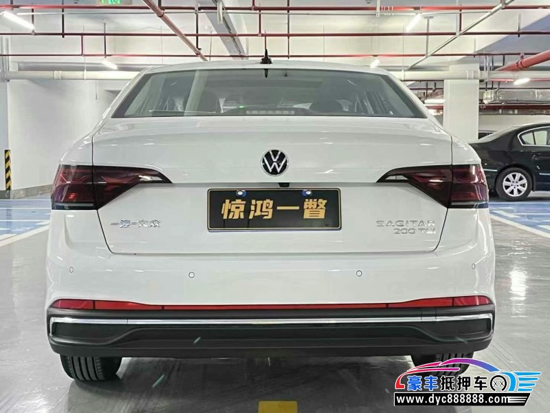 25年大众速腾轿车抵押车出售