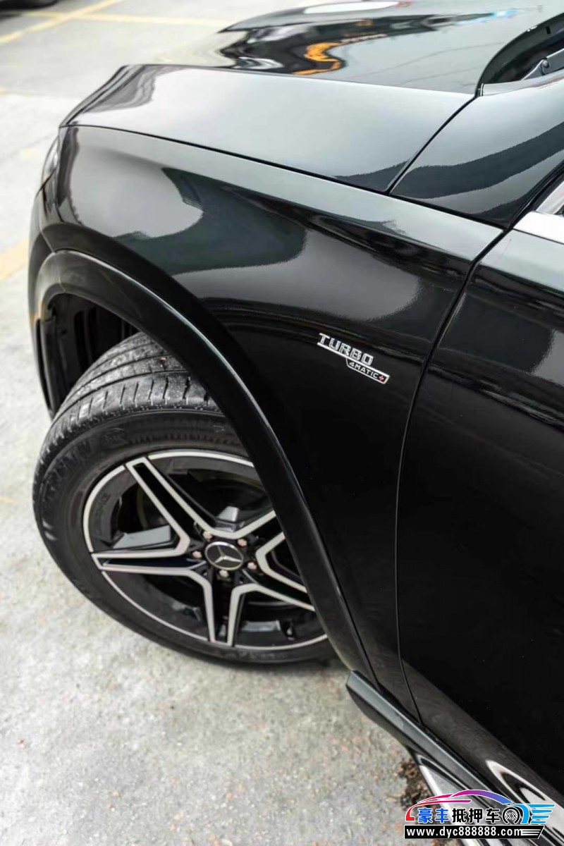 21年奔驰GLE轿车抵押车出售