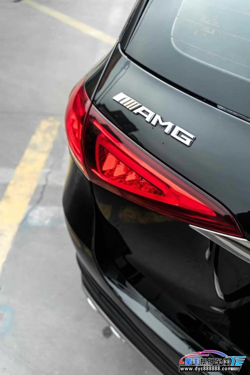 21年奔驰GLE轿车抵押车出售