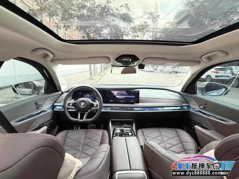 23年宝马7系轿车抵押车出售