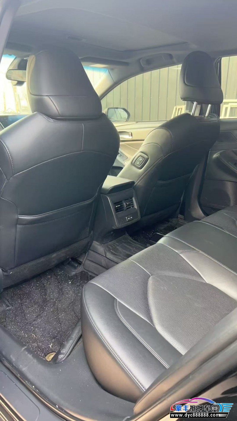 23年丰田亚洲龙轿车抵押车出售