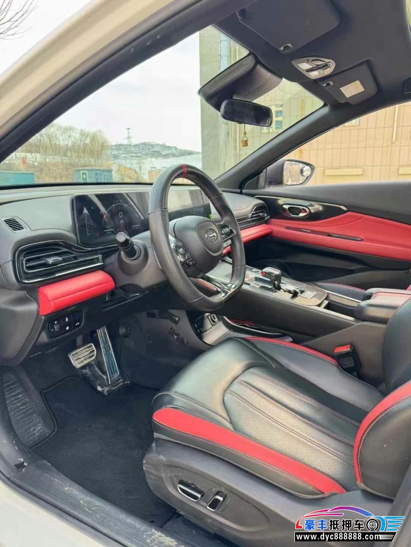 22年传祺影豹轿车抵押车出售