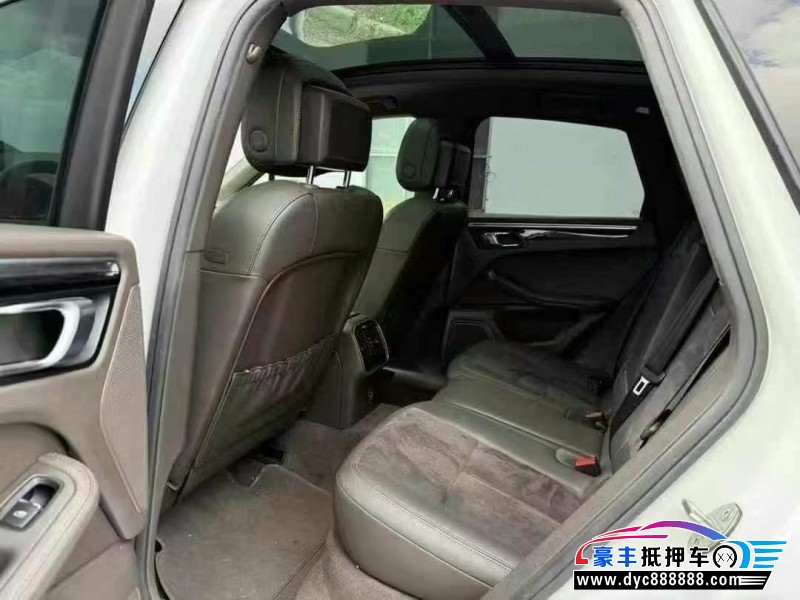 17年保时捷Macan迈凯轿车抵押车出售