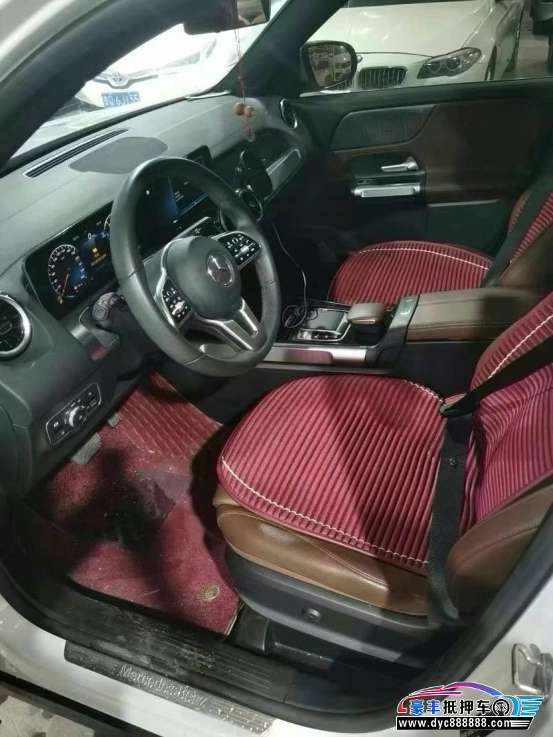 20年奔驰GLB轿车抵押车出售