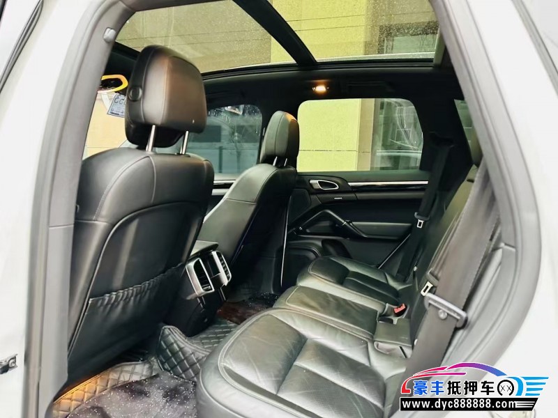 15年保时捷卡宴SUV抵押车出售