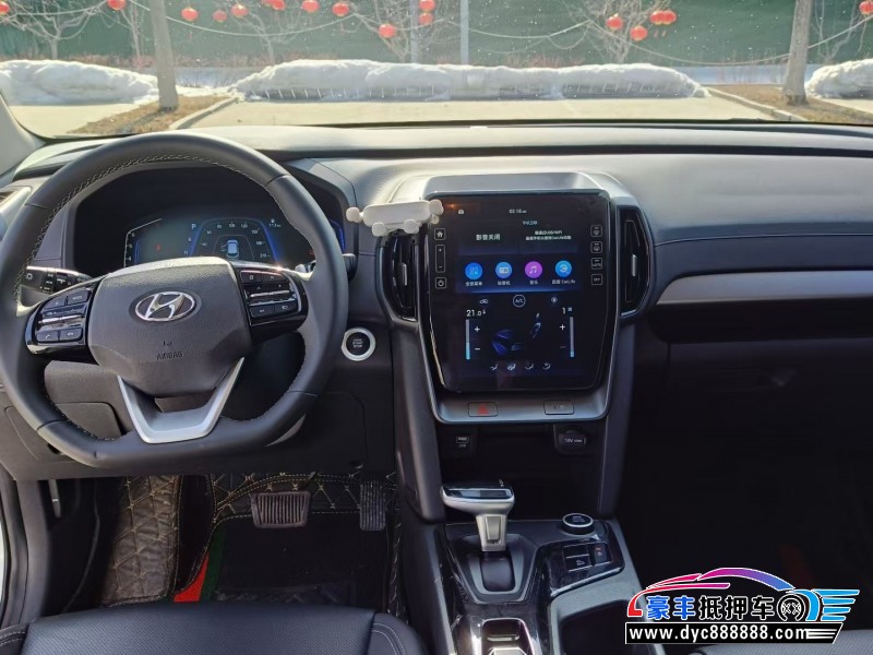 23年现代ix35轿车抵押车出售