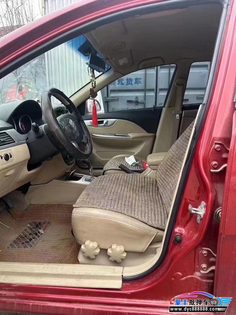 14年别克凯越轿车抵押车出售