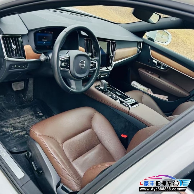 21年沃尔沃S90轿车抵押车出售