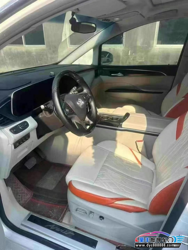 21年别克GL8MPV抵押车出售