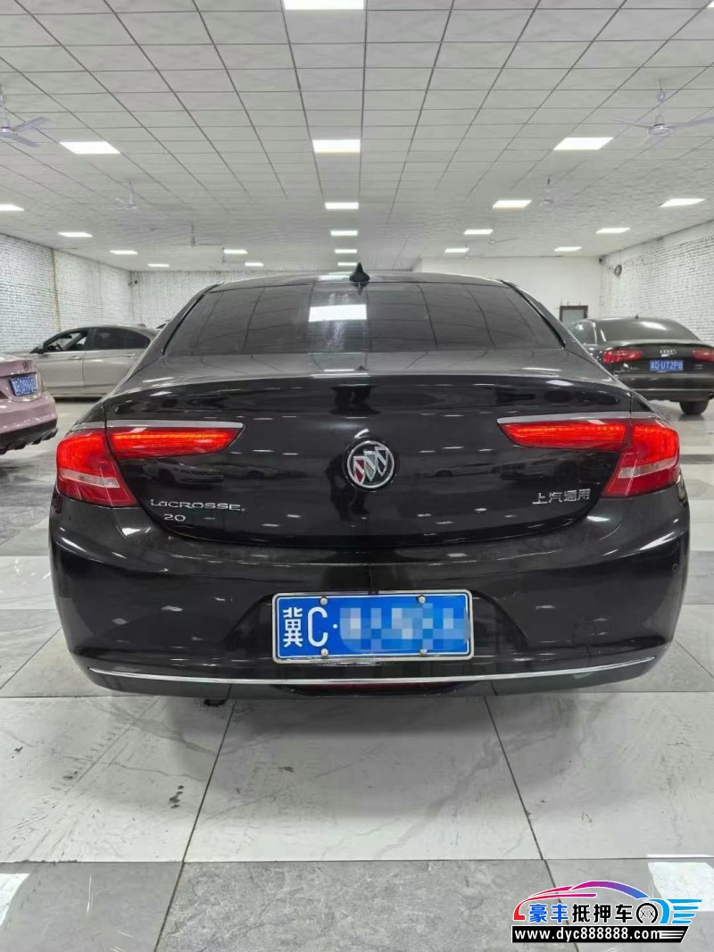 17年别克君越轿车抵押车出售