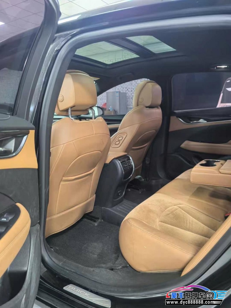 17年别克君越轿车抵押车出售