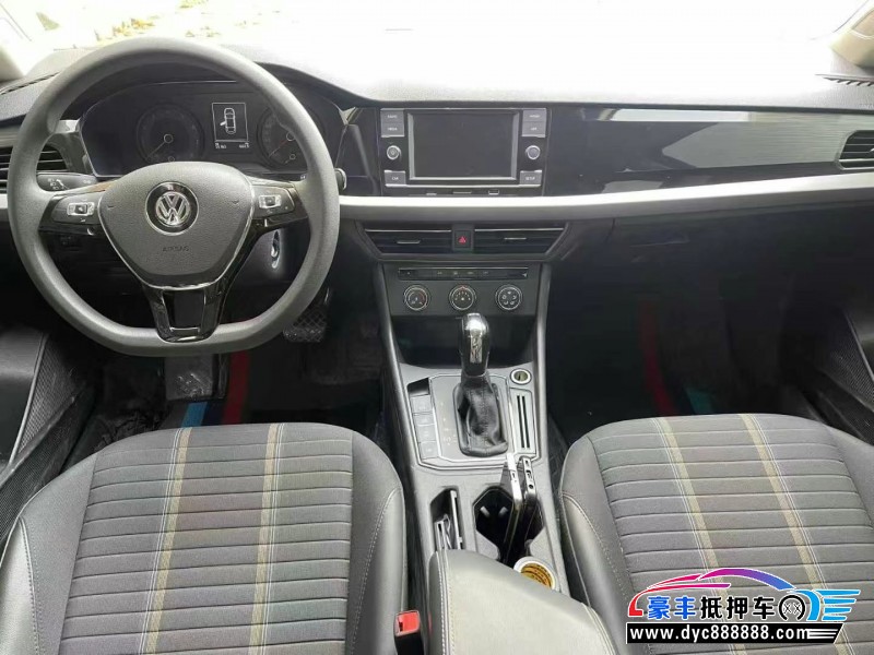 20年大众朗逸轿车抵押车出售